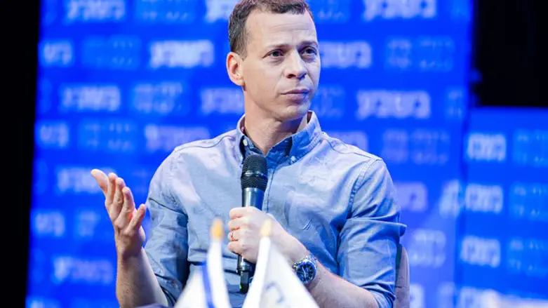 עמית סגל