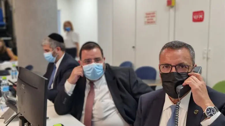 מבצע 'ישיר לבכיר'