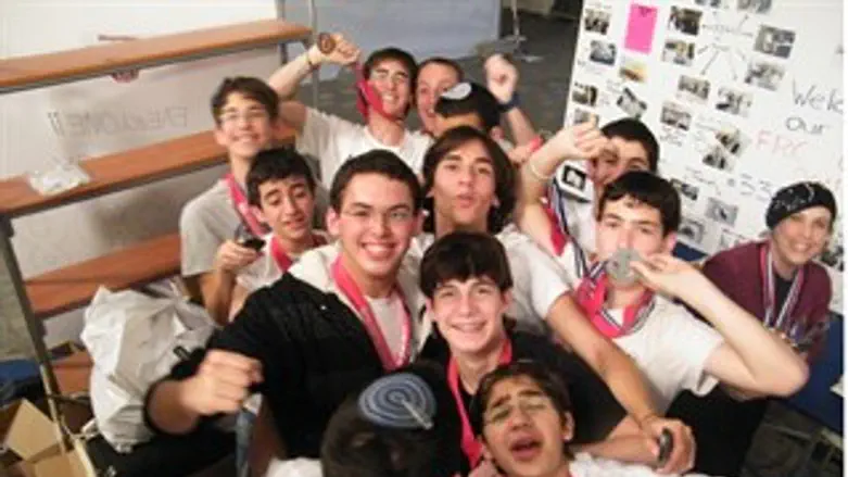 נבחרת ישיבת אמי"ת פ"ת.