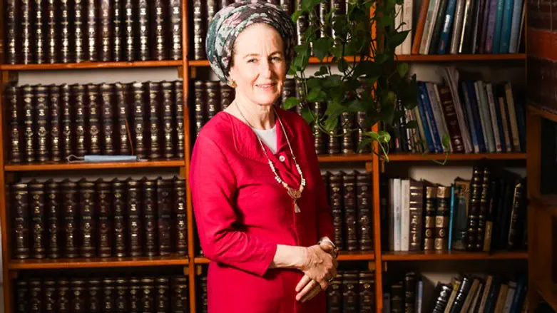 הרבנית נעמי שפירא