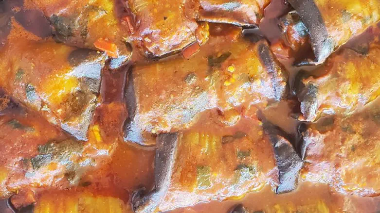 מוסקה חצילים