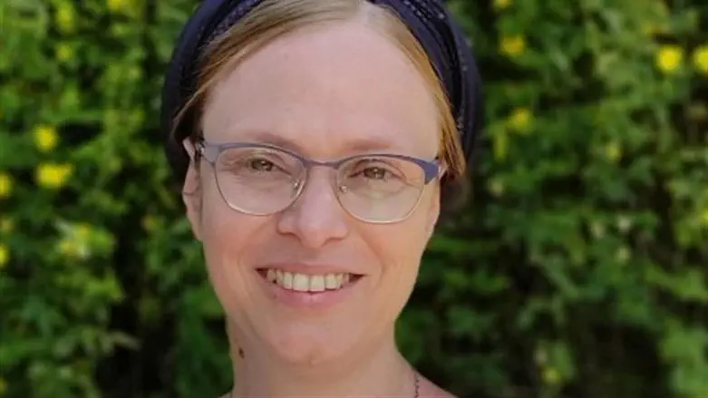 הרבנית נעמה סט