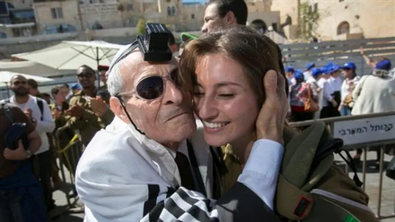 Survivors in Kotel Bar Mitzva (file)