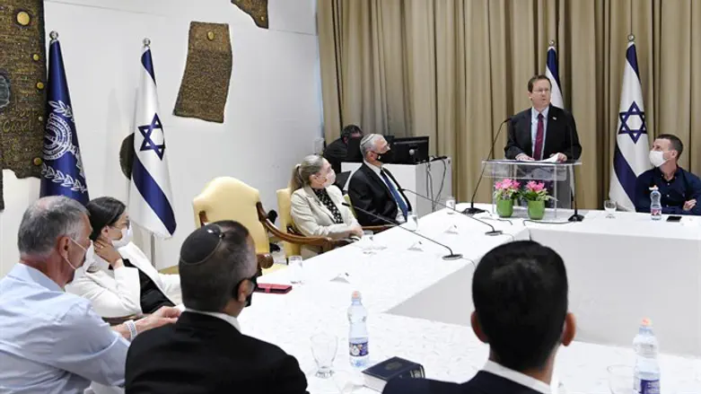 הנשיא בחוג התנ"ך