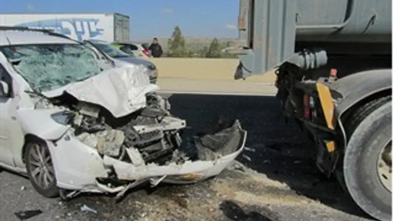 תאונת דרכים. ארכיון