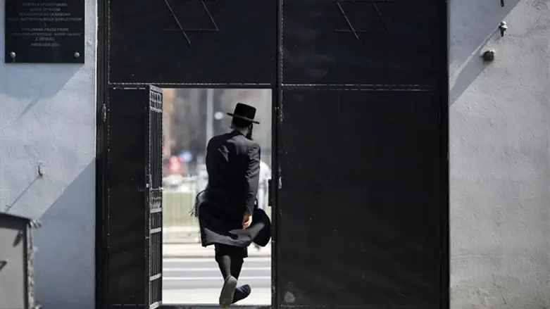 בית העלמין היהודי בוורשה