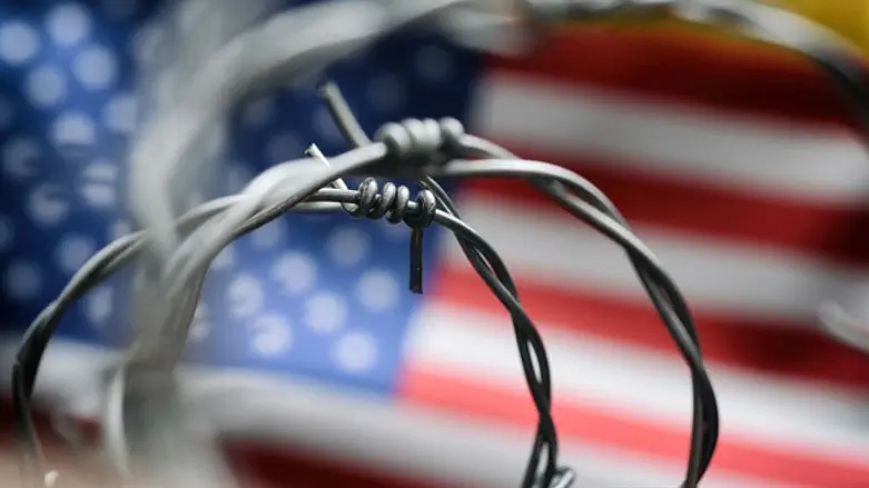 US border crisis