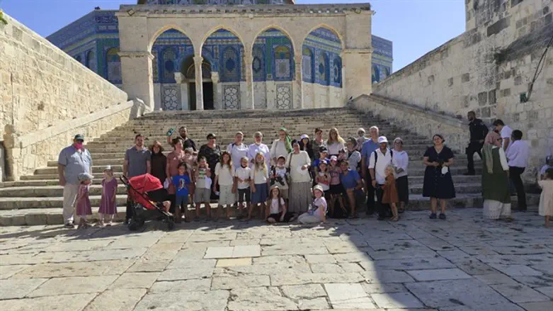 חלק מהעולים להר הבית