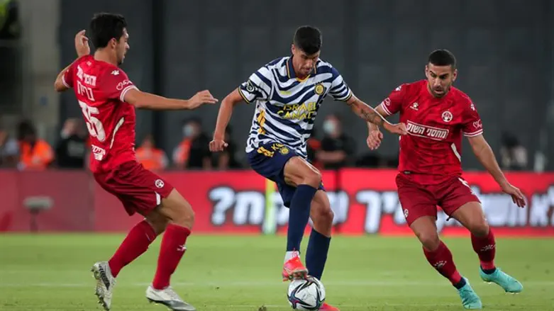 שחקני באר שבע מתנפלים על מכבי הערב