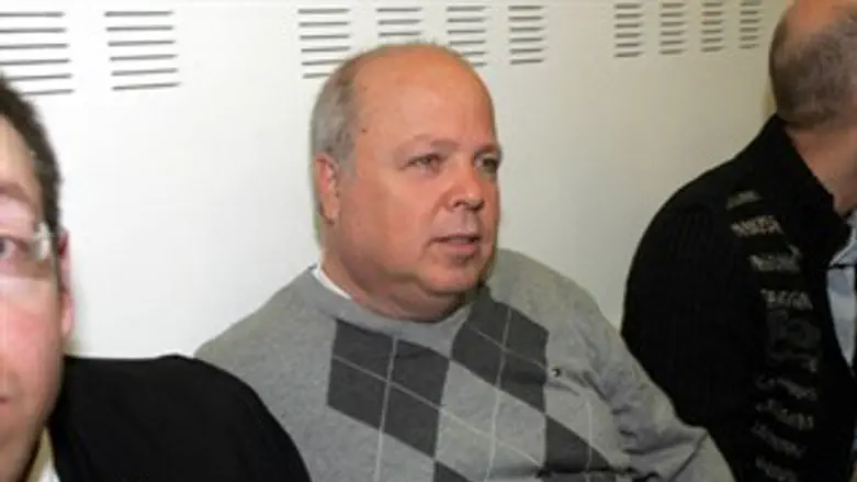 בן גור במסדרון בית המשפט