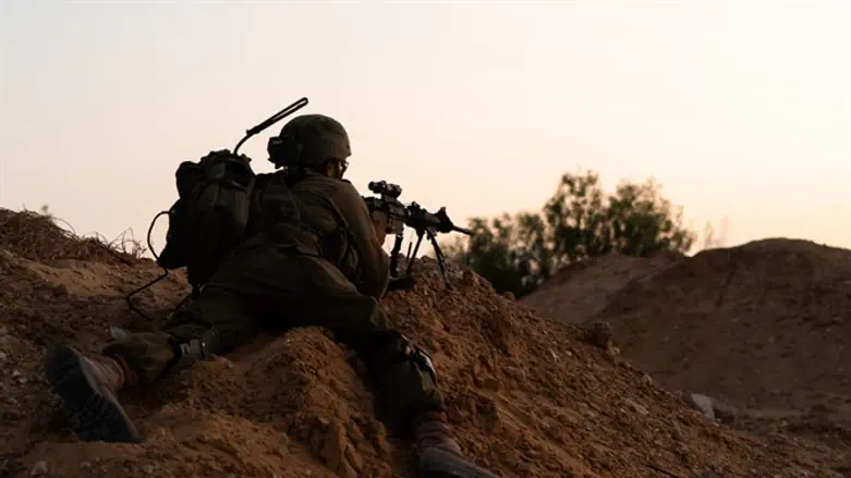 Солдат ЦАХАЛ в засаде. Иллюстрация