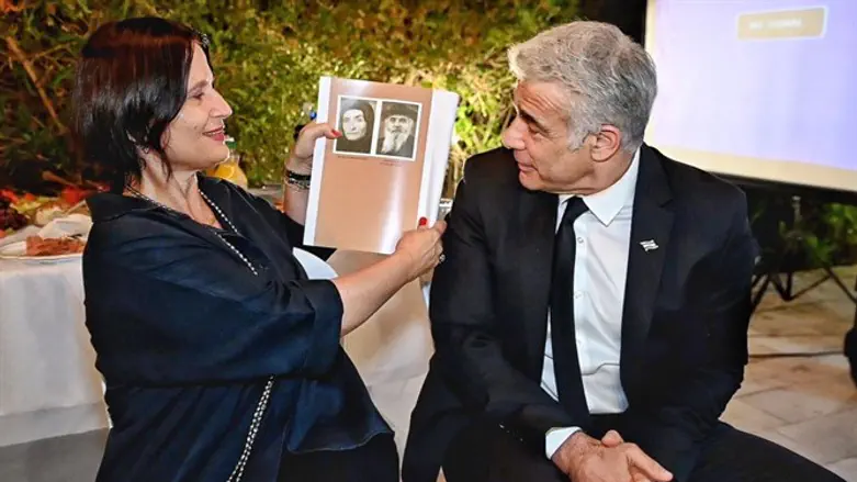 יאיר לפיד ואחותו מירב רוט