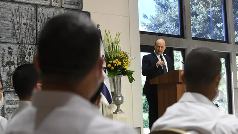 Нафтали Беннет и сотрудники ШАБАКа