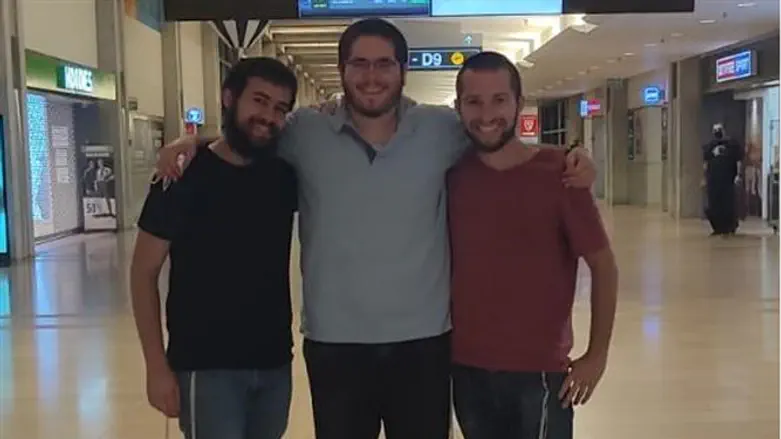 תלמידי ישיבת תקוע בדרך לארה"ב