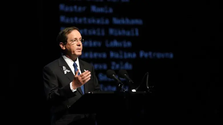 Pres. Herzog at Babi Yar memorial