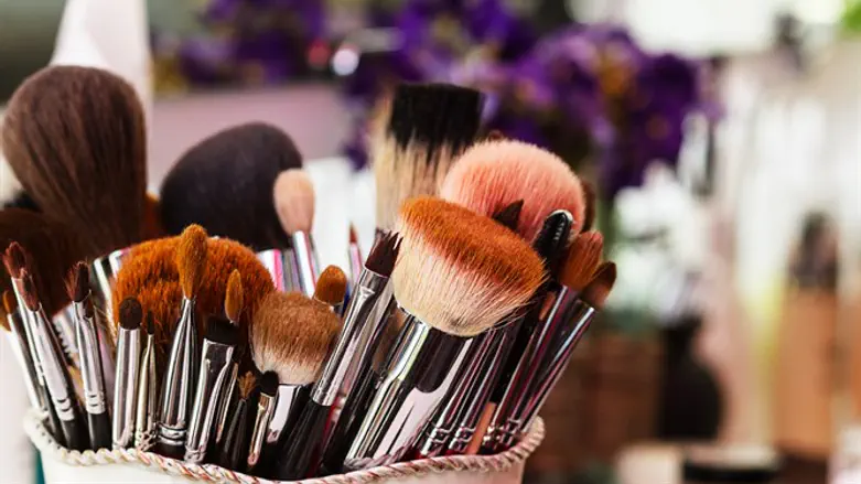Makeup Brushes