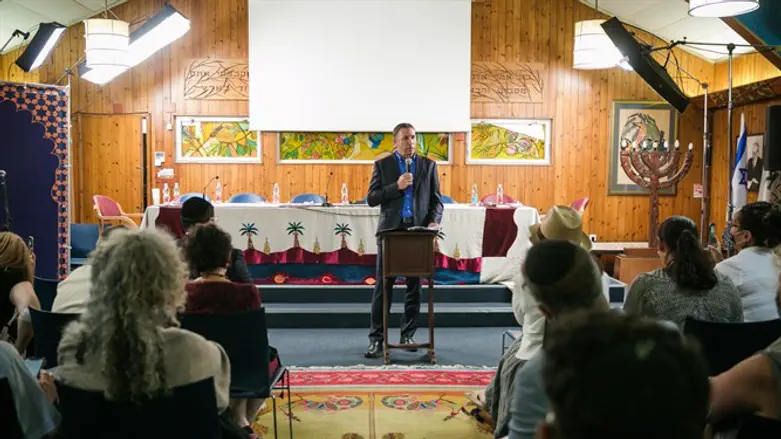 השר כהנא בכנס