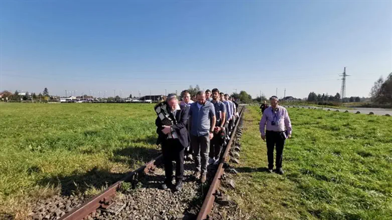 Students of the Western Wall Yeshiva on a trip to Poland