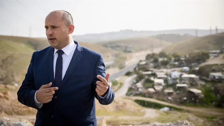 Bennett at Khan al-Ahmar