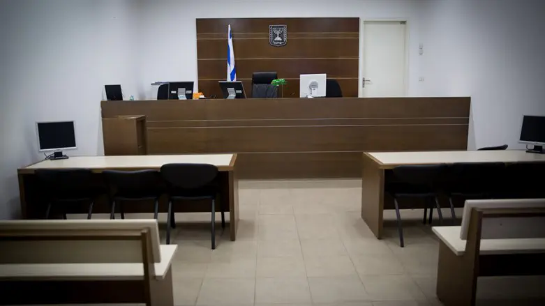 בית המשפט