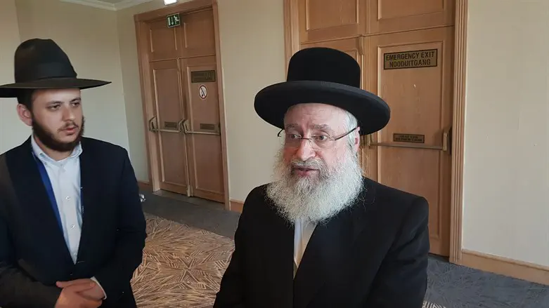 הרב אשר וייס