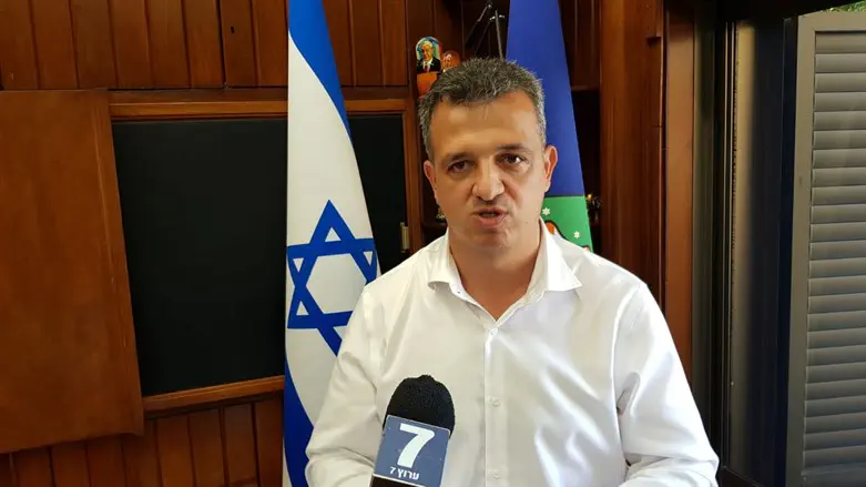 כרמל שאמה הכהן