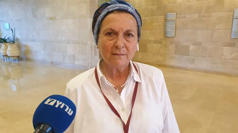 דניאלה וייס