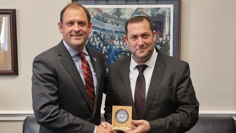 יוסי דגן וחבר הקונגרס אנדי בר בשבוע שעבר