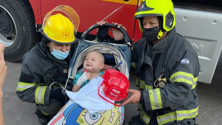 הכבאים עם עברי