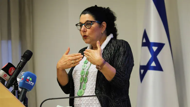 Prof. Sigal Sadetsky