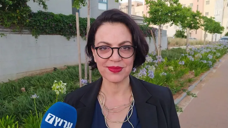 גלית דיסטל אטבריאן