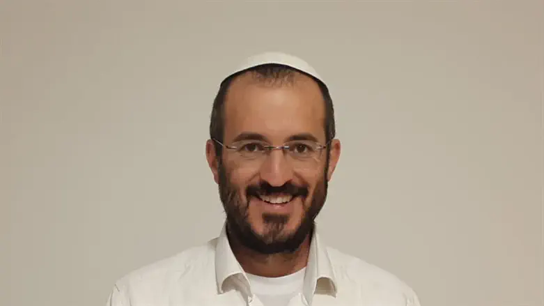 הרב עמנואל הרוניאן