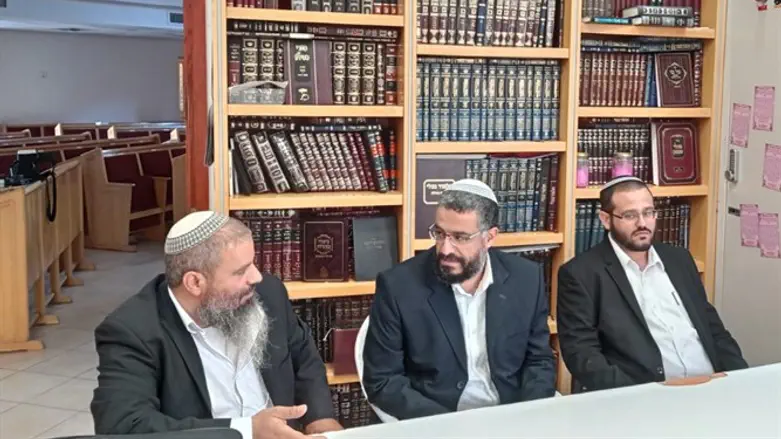 The Sha'alvim Beit Din