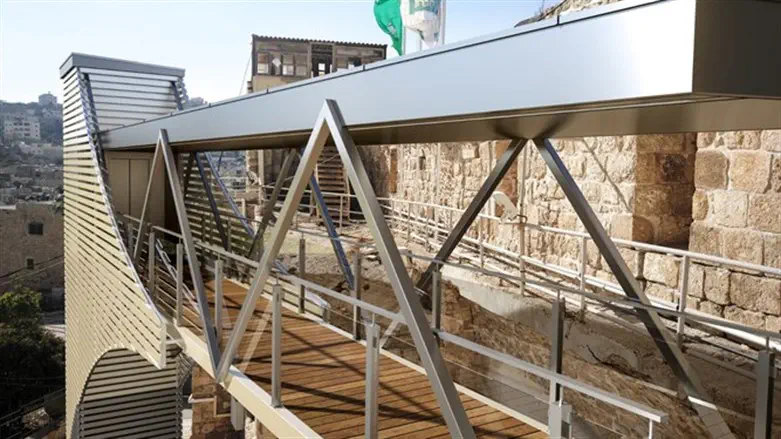 הדמיית הנגשת מערת המכפלה