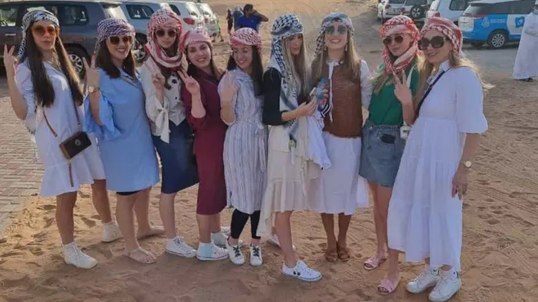 רגע לפני תאונת הג'יפים בדובאי