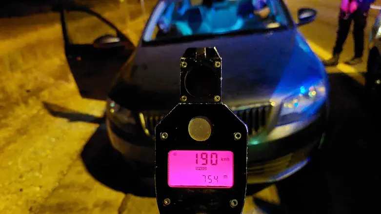 מהירות מופרזת. אילוסטרציה