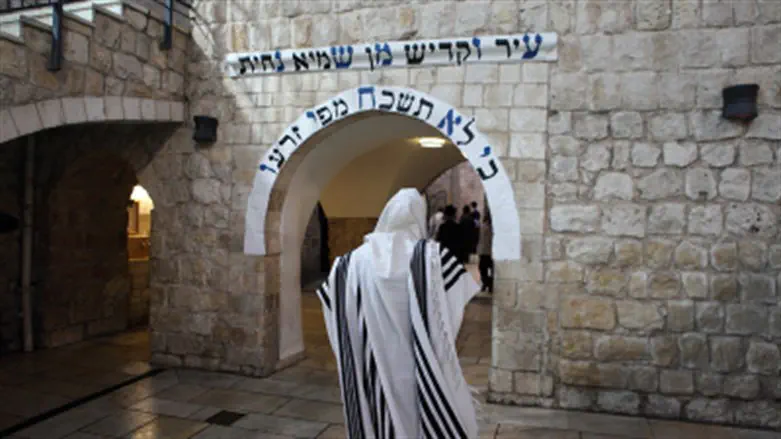 Rashbi's gravesite in Meron, during happier days