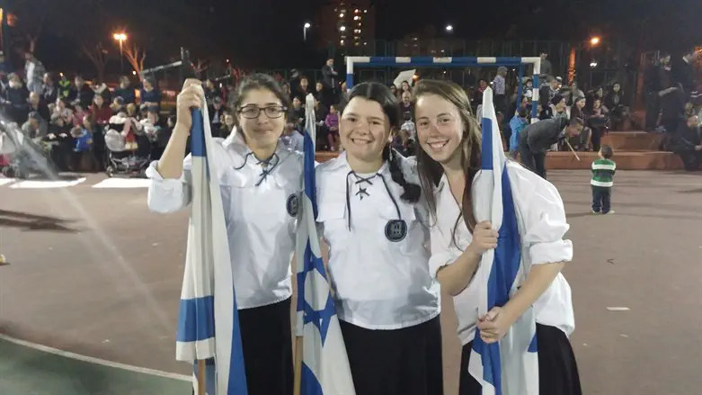 במבחן המציאות ההמנון הוותיק ניצח בגדול. פעילות בבני עקיבא