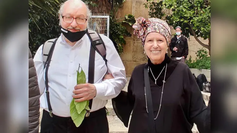 יהונתן ואסתר פולארד