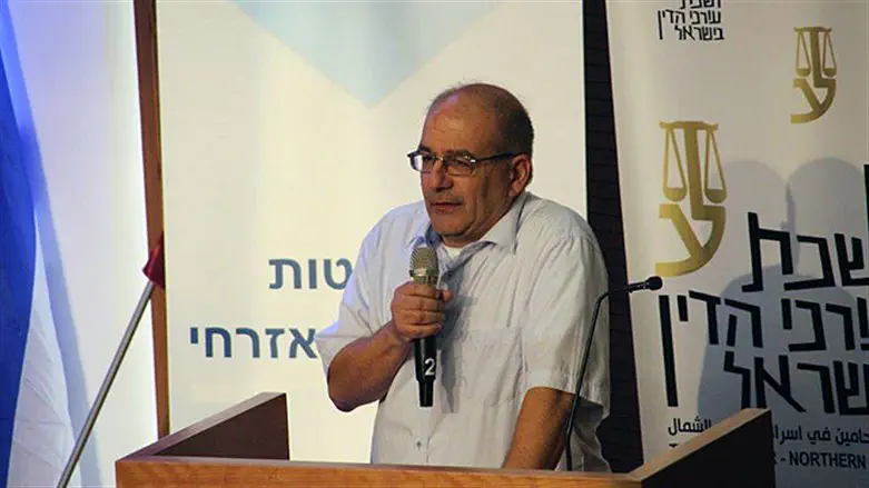 עו"ד איתן לדרר