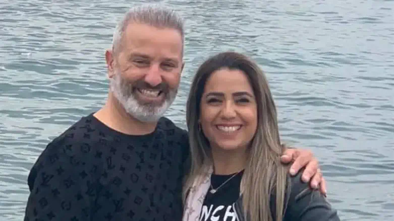 בני הזוג אוקנין