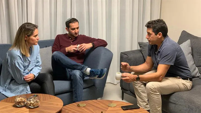 עמיחי שיקלי עם שי מימון ורוני ססובר