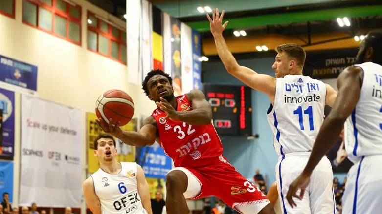 ירושלים מול הרצליה הערב. הפסד ראשון תחת הלפרין