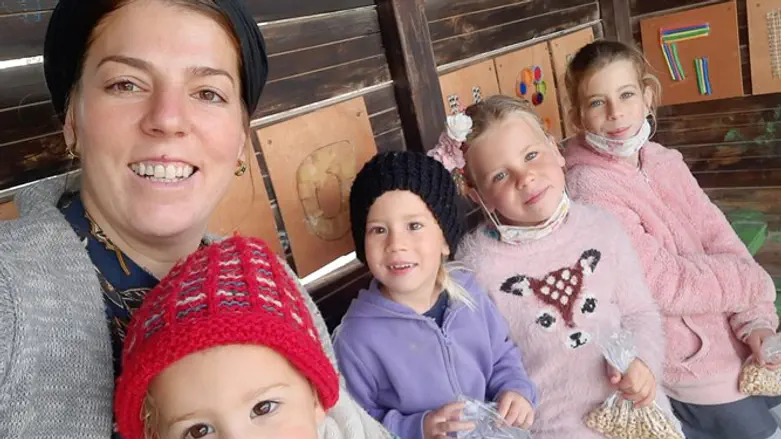 Ницан Зоран с детьми