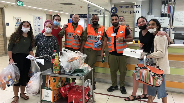 מתנדבים בעמותה