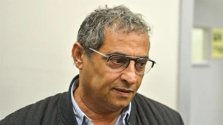 ארנון גלעדי