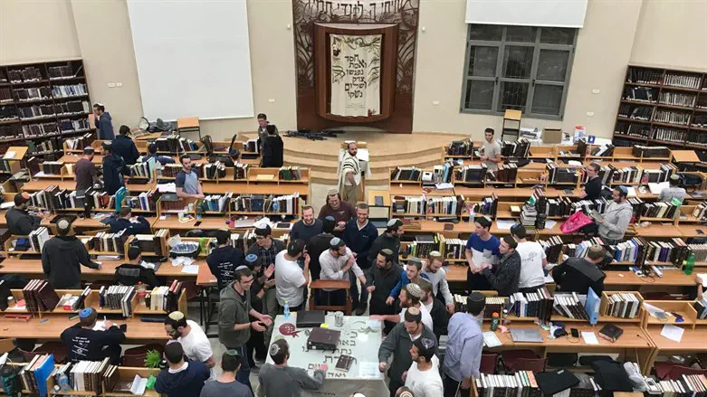 ישיבת ההסדר ירוחם