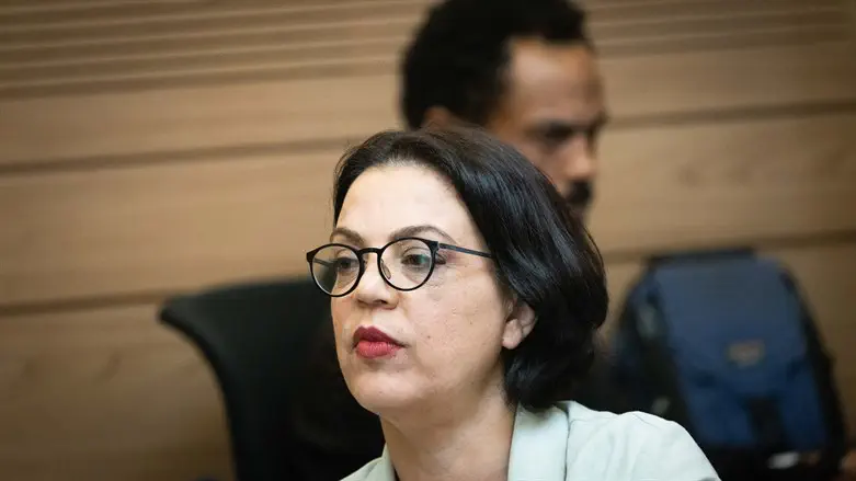 גלית דיסטל אטבריאן