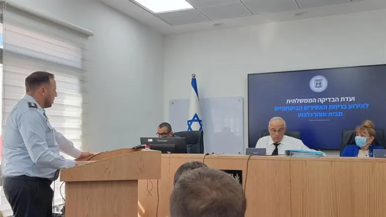 מפקד כלא גלבוע מעיד בפני הוועדה