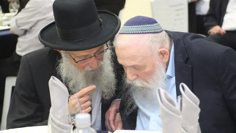 הרב חיים דרוקמן והרב זלמן ברוך מלמד